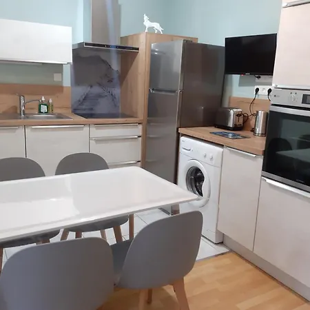 Centre Dore Et Week-end Classe 3 Etoiles Apartment *